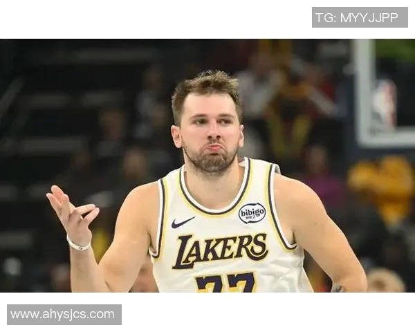 东契奇44分湖人逆转灰熊,里夫斯21分助湖人队客场险胜 东契奇44分湖人逆转灰熊,里夫斯21分助湖人队客场险胜